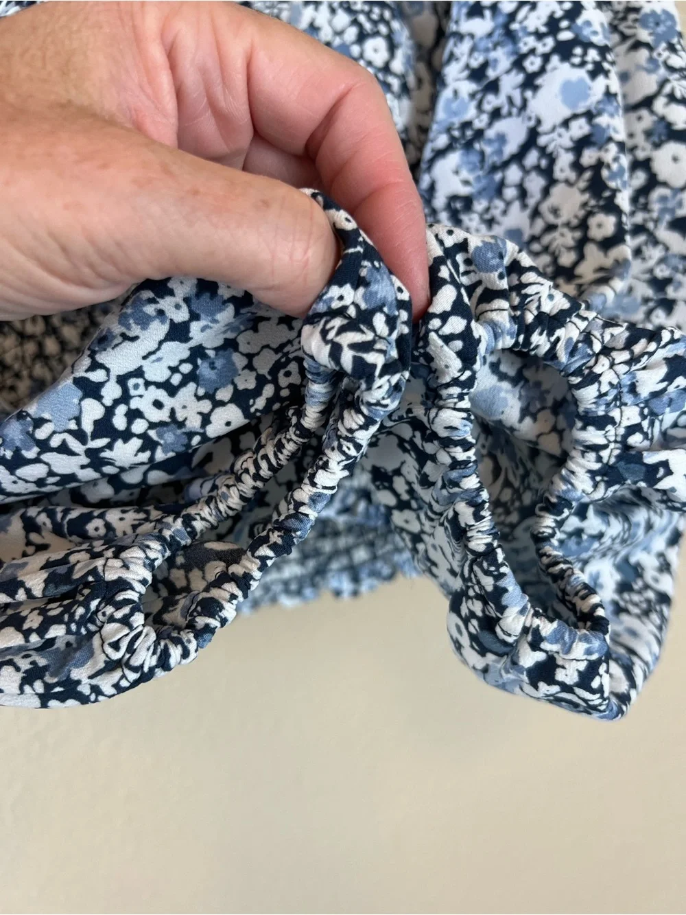 Abercrombie floral smocked puff sleeve top